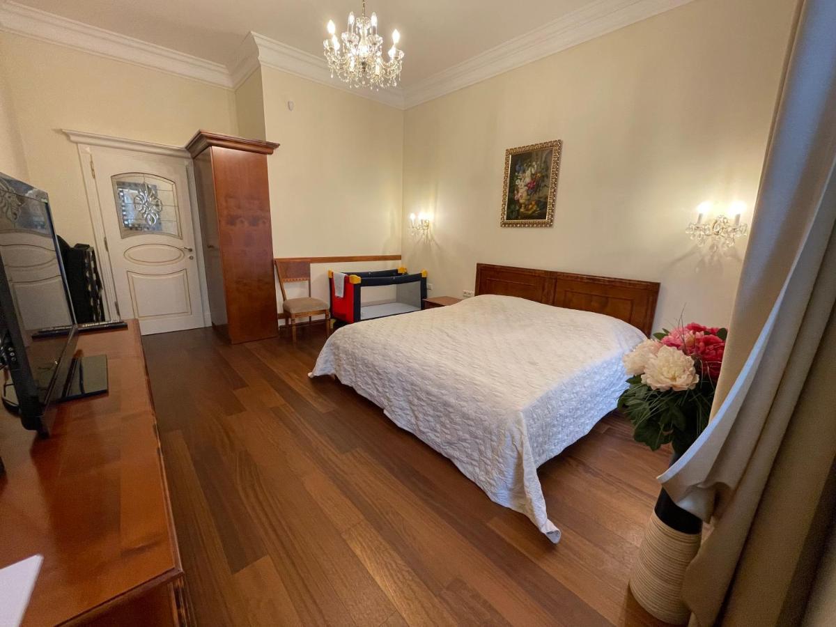 Apartma Premium Karlovy Vary Luaran gambar