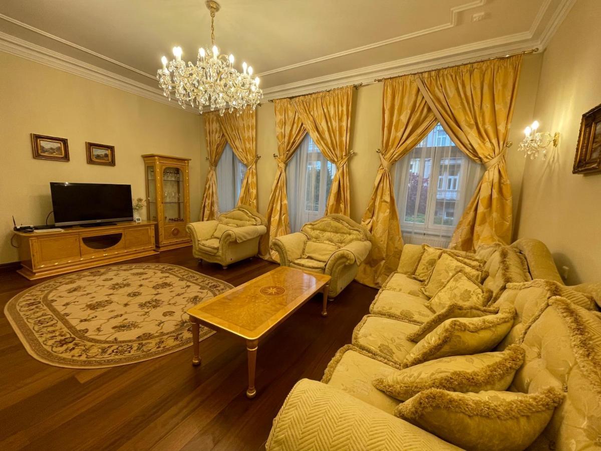 Apartma Premium Karlovy Vary Luaran gambar