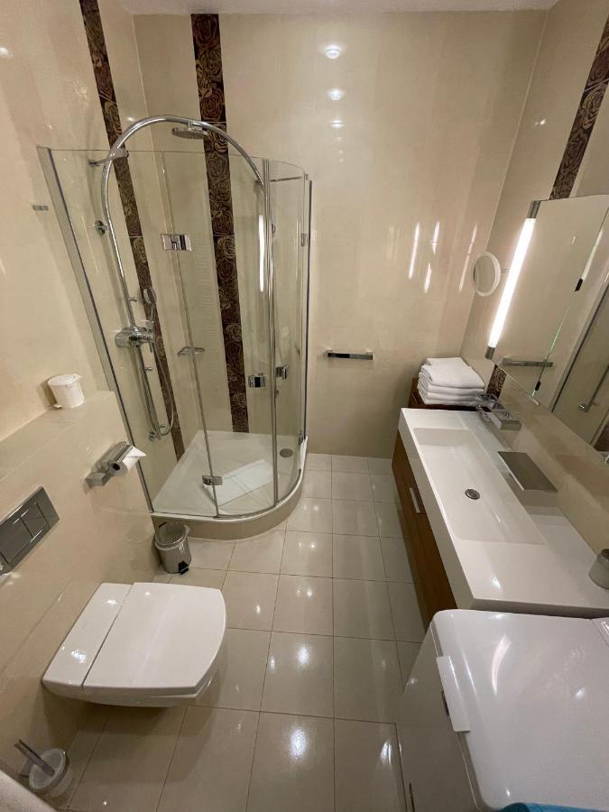 Apartma Premium Karlovy Vary Luaran gambar