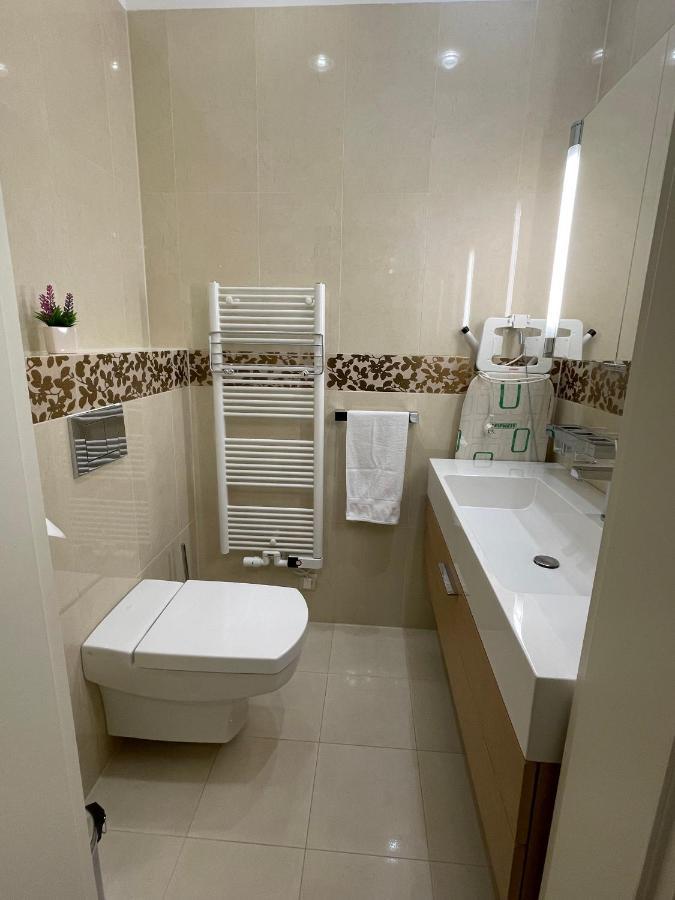 Apartma Premium Karlovy Vary Luaran gambar