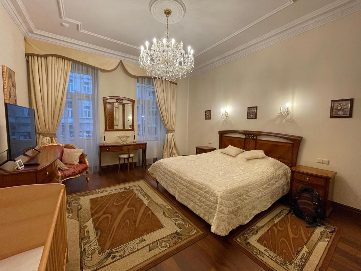 Apartma Premium Karlovy Vary Luaran gambar
